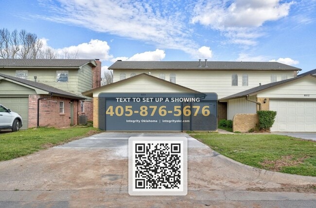 Building Photo - 3 bedroom 2.5 bath - NW Highway and Rockwell