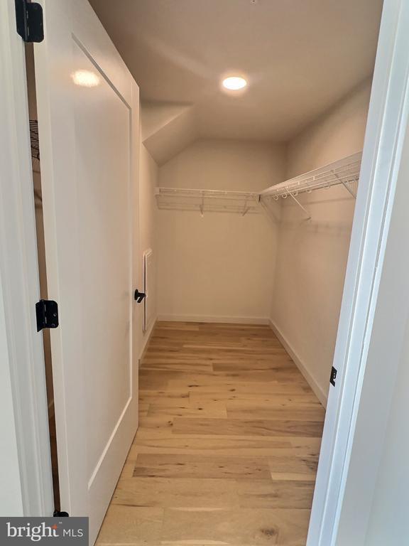 Building Photo - 3130 Potomac Ave