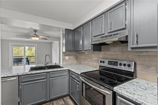 Building Photo - 408 Bonnie Brae Dr