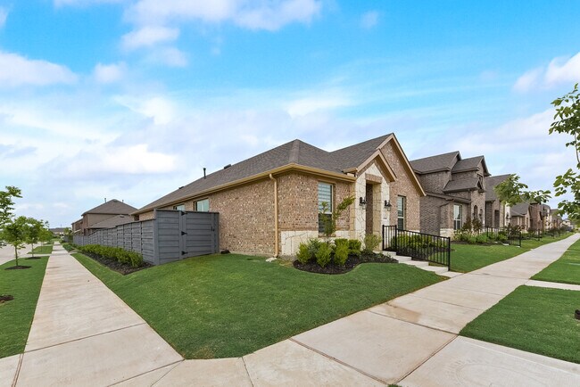 Building Photo - 1236 Sagefield Way