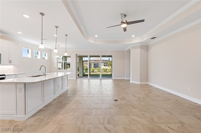 Building Photo - 534 Kamari Cv