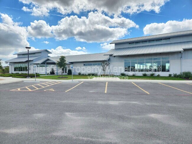 Building Photo - 14010 Silos Meadows