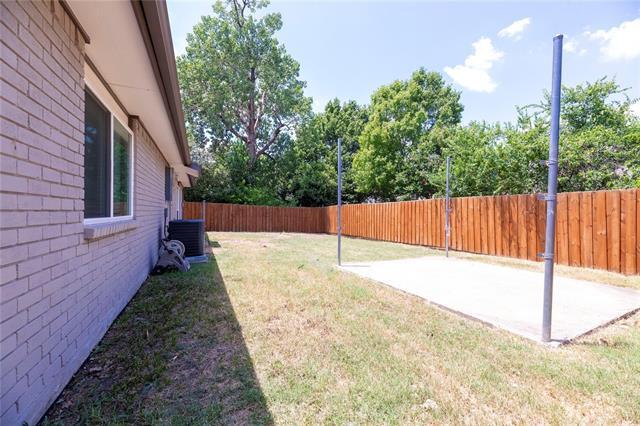 Building Photo - 521 Windsor Dr