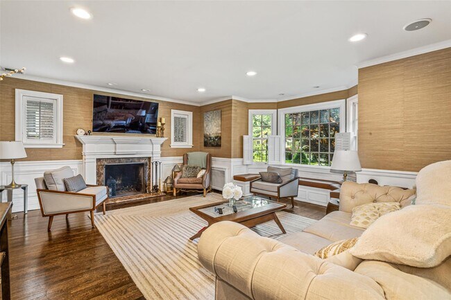 Building Photo - 9 Wyngate Pl