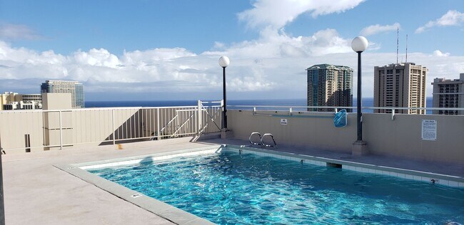 Building Photo - Central AC, Great Location, Pet Friendly