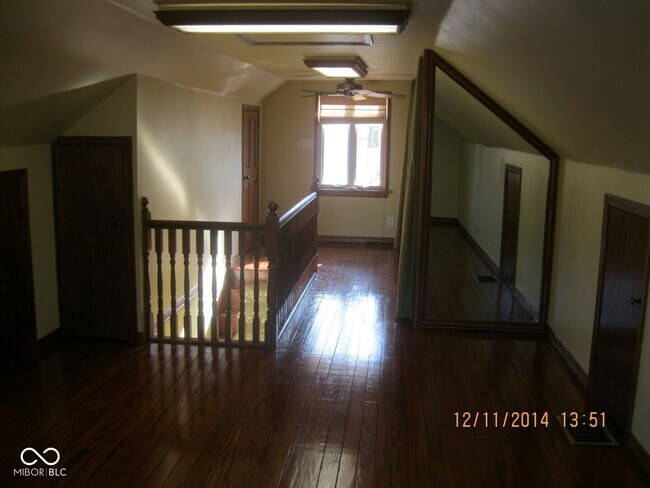 Building Photo - 5845 Brouse Ave