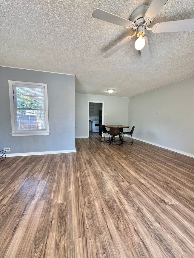 Building Photo - Now Available - Unique Santa Rita Duplex!