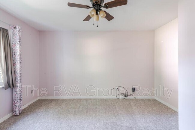 Building Photo - 10006 Redbridge Rd