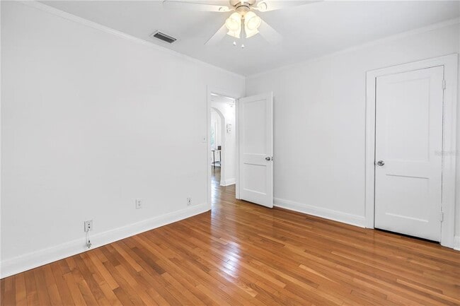 Building Photo - 3709 W Santiago St