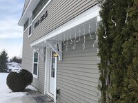 Building Photo - 15726 60th Ave N