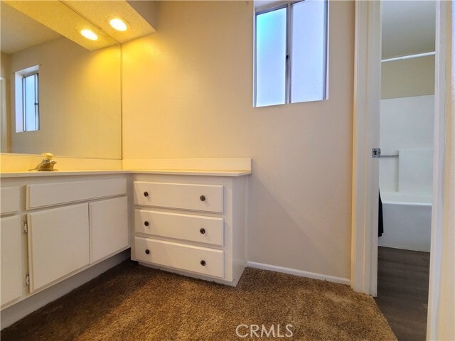 Building Photo - 25670 Huron St