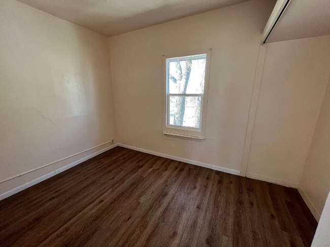 Building Photo - 2690 S 10th St