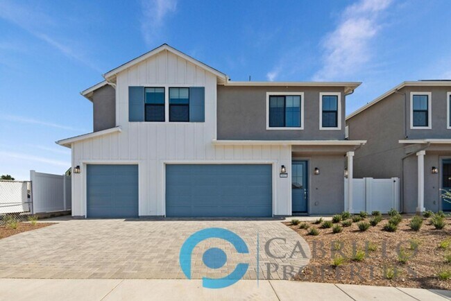 Building Photo - Brand New 3bd/3ba Home with Private Yard and Detached 1-Car Garage
