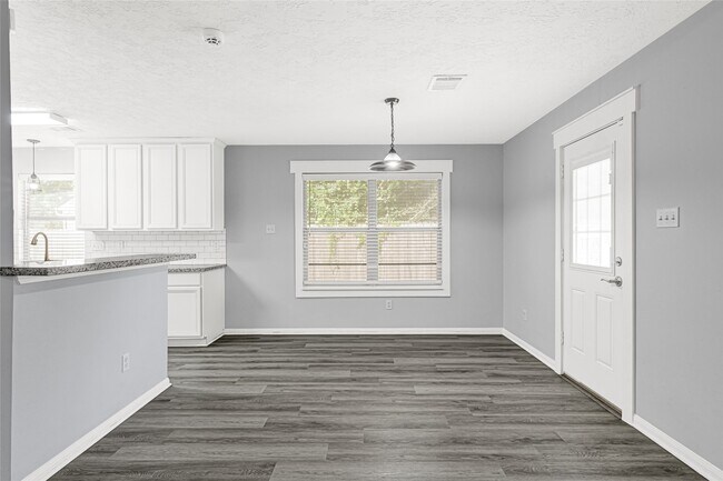 Building Photo - 4019 Bytrail Ct