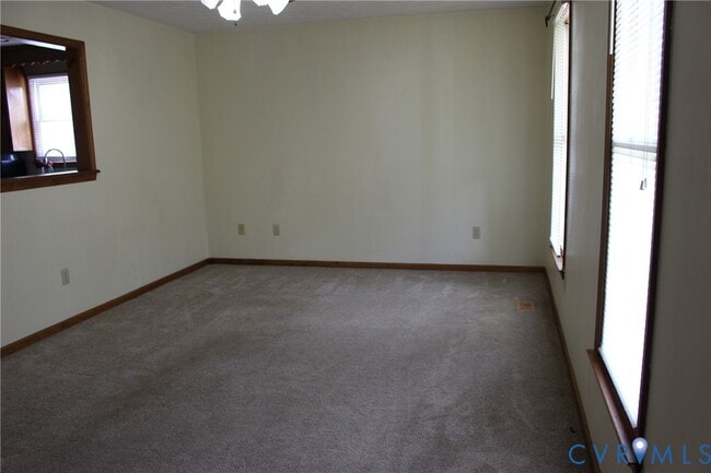 Building Photo - 4019 Shallowood Dr