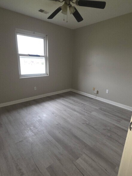 Building Photo - 2614 Lamborne Blvd