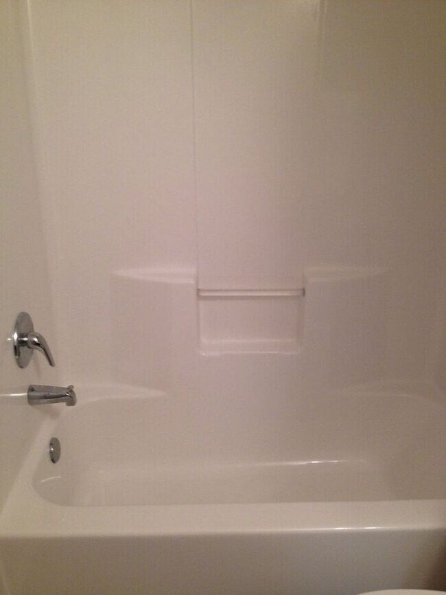 Building Photo - Coming Soon: 2 Bedroom, 2 Bathroom Duplex in Lindale!