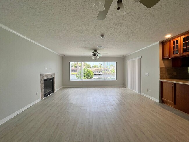 Building Photo - 415 Aruba Ct