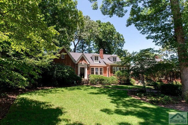 Building Photo - 285 Hampton Ct