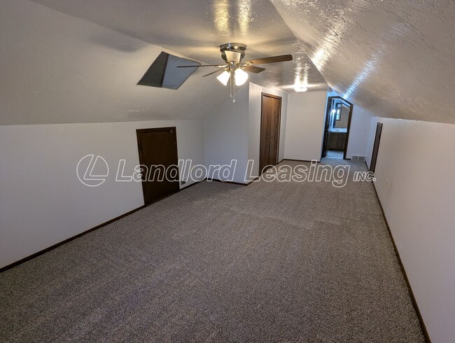 Building Photo - Updated 3-Bedroom Home with Heated Breezew...