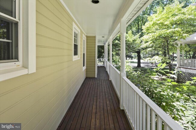 Building Photo - 8225 Osage Ln