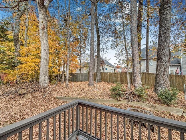 Building Photo - 5907 Brookside Dr SE