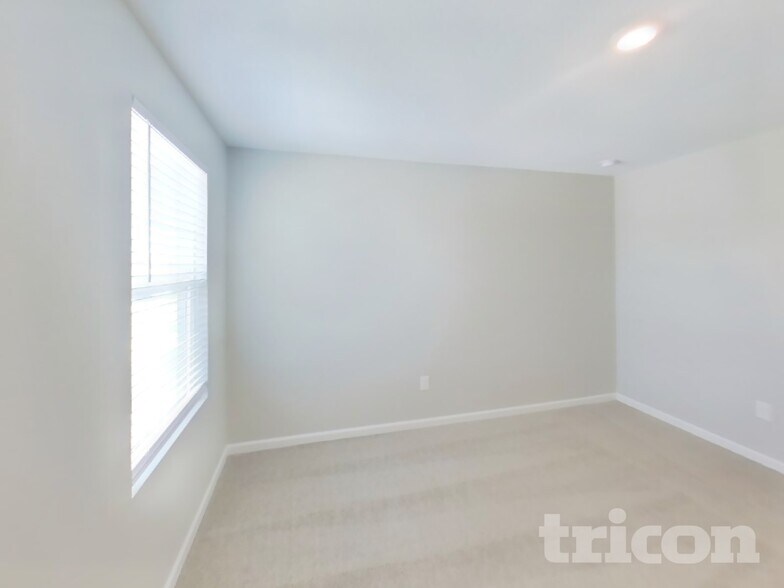 Building Photo - 34885 Daisy Meadow Loop