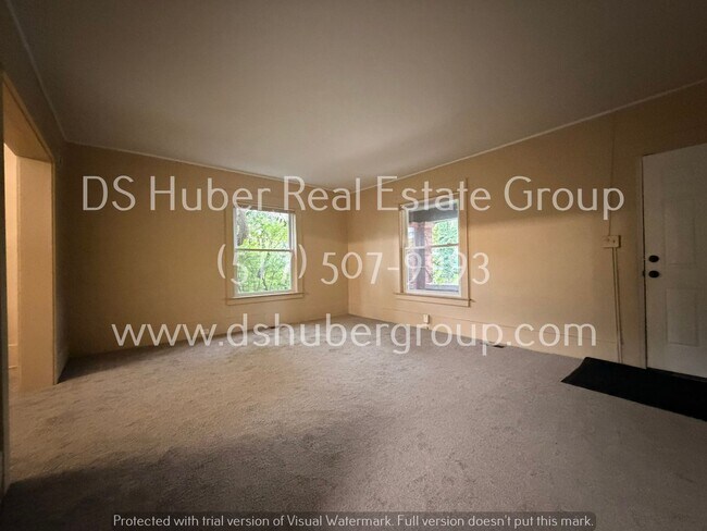 Building Photo - 819 Eureka St