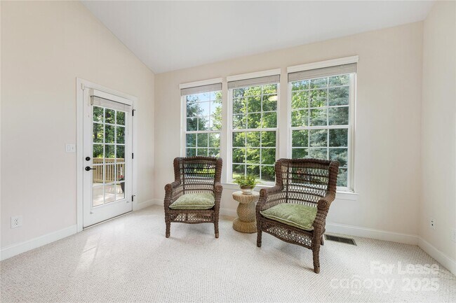 Building Photo - 10716 Meg Meadow Dr