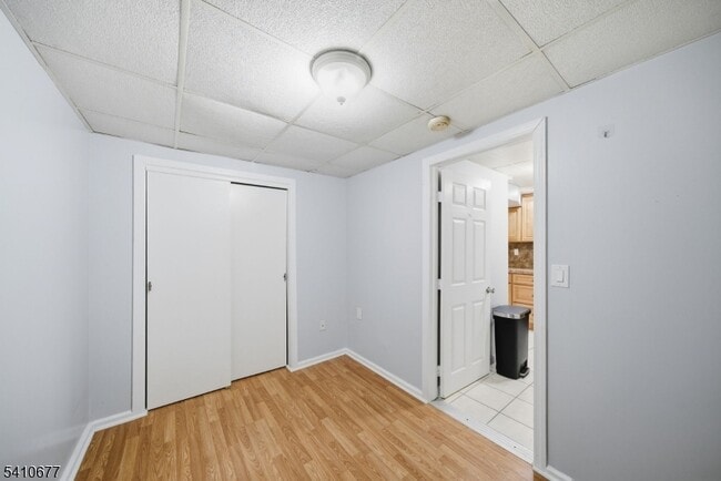 Building Photo - 245 Pierre Ave