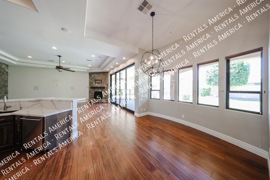 Building Photo - 4430 E Gemini Pl