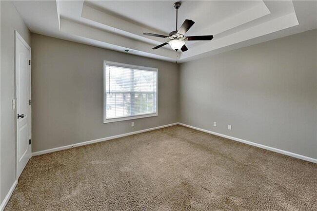 Building Photo - 45 Moreland Cir