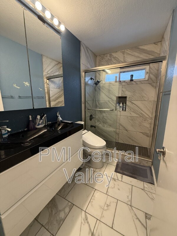Building Photo - 4427 Ashwood Common
