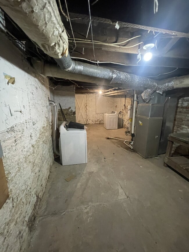 Building Photo - Charming 2-Bedroom Rental Home in Greensburg