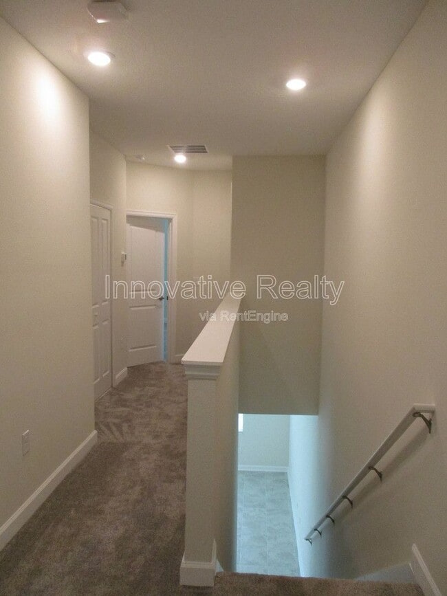 Building Photo - 12091 Scrub Palm Ln