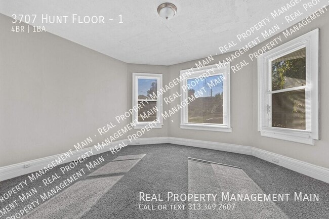 Building Photo - 3707 Hunt St