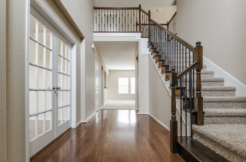 Building Photo - 249 Niagara Falls Dr