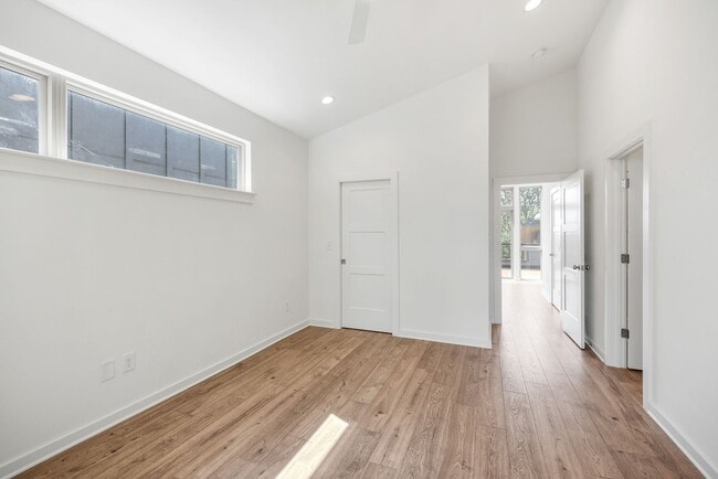 Building Photo - High View Neighborhood - Single-Family Home for Lease