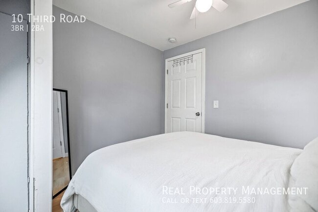 Building Photo - 10 Third Road-