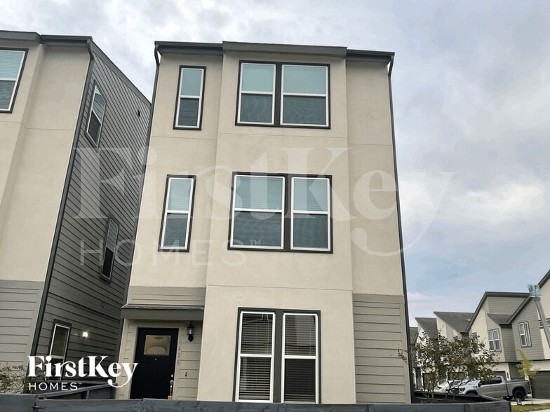 Primary Photo - 18436 Idyllic Aly