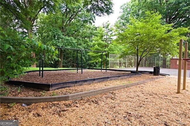 Building Photo - 1199 Foster Pl NW