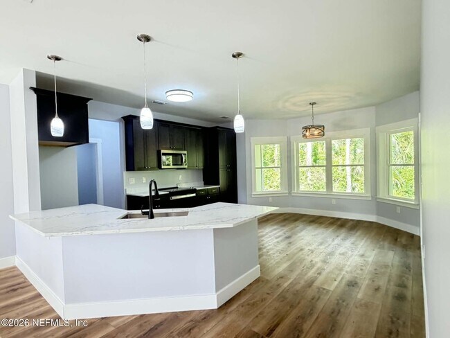 Building Photo - 971 Irma Way