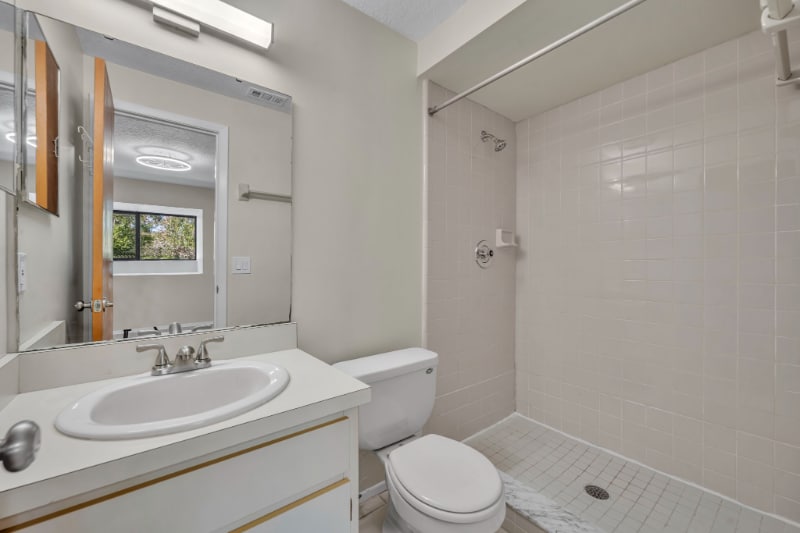 Building Photo - 195 Sandlewood Trail