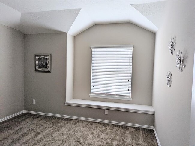Building Photo - 10718 Wall Fern Way