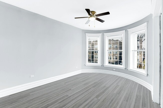 Building Photo - 5341 S Indiana Ave