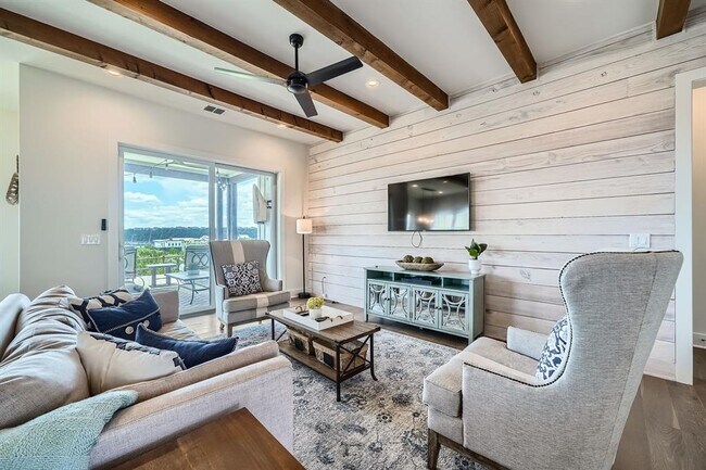 Building Photo - 19517 Flying J Blvd