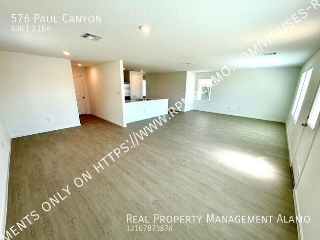 Building Photo - 576 Paul Cyn
