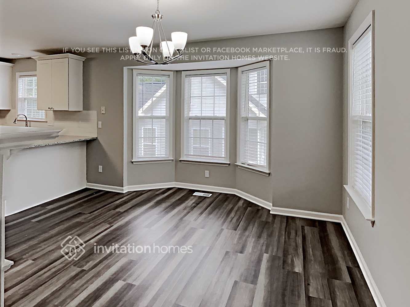 Building Photo - 204 Zircon Ln
