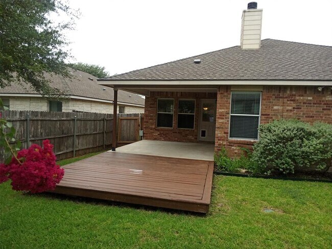 Building Photo - 2024 Pecan Valley