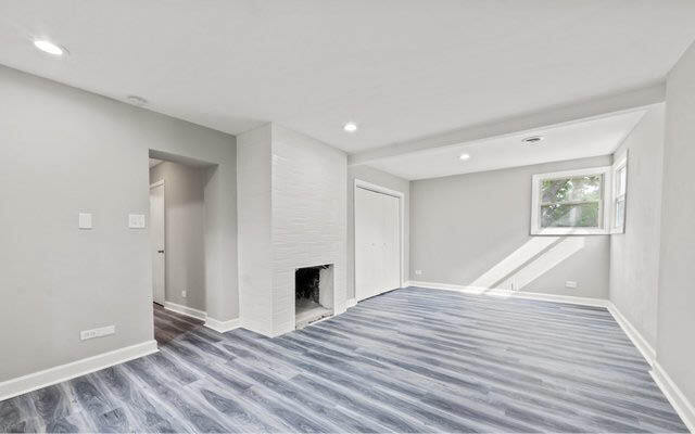 Building Photo - 19 Apple Ln